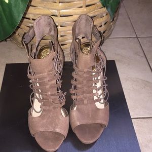 Vince Camuto Sandals